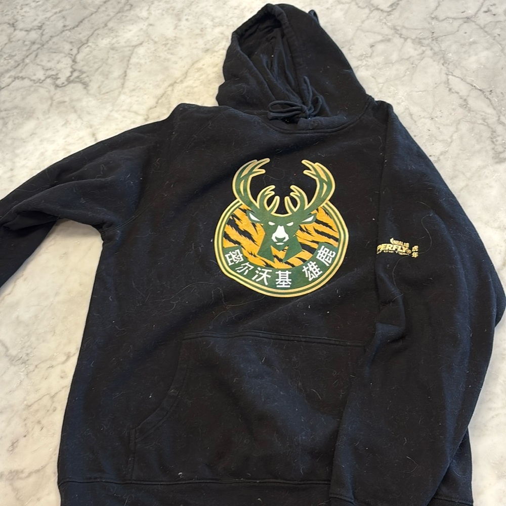 hyperfly bucks hoodie